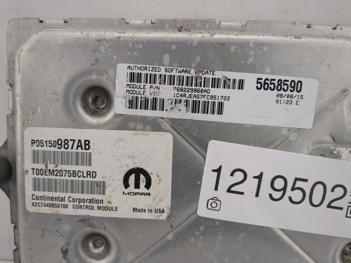 2015 Jeep Grand Cherokee PCM Engine Control Computer ECU ECM PCU OEM P/N:P68229960AD Fits OEM Used Auto Parts - Oemusedautop