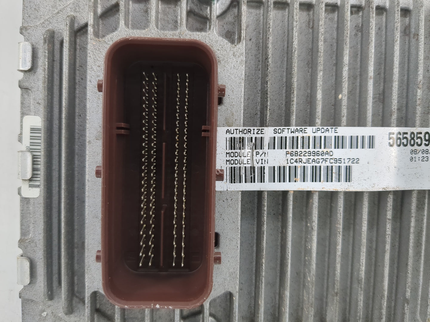 2015 Jeep Grand Cherokee PCM Engine Control Computer ECU ECM PCU OEM P/N:P68229960AD Fits OEM Used Auto Parts - Oemusedautop