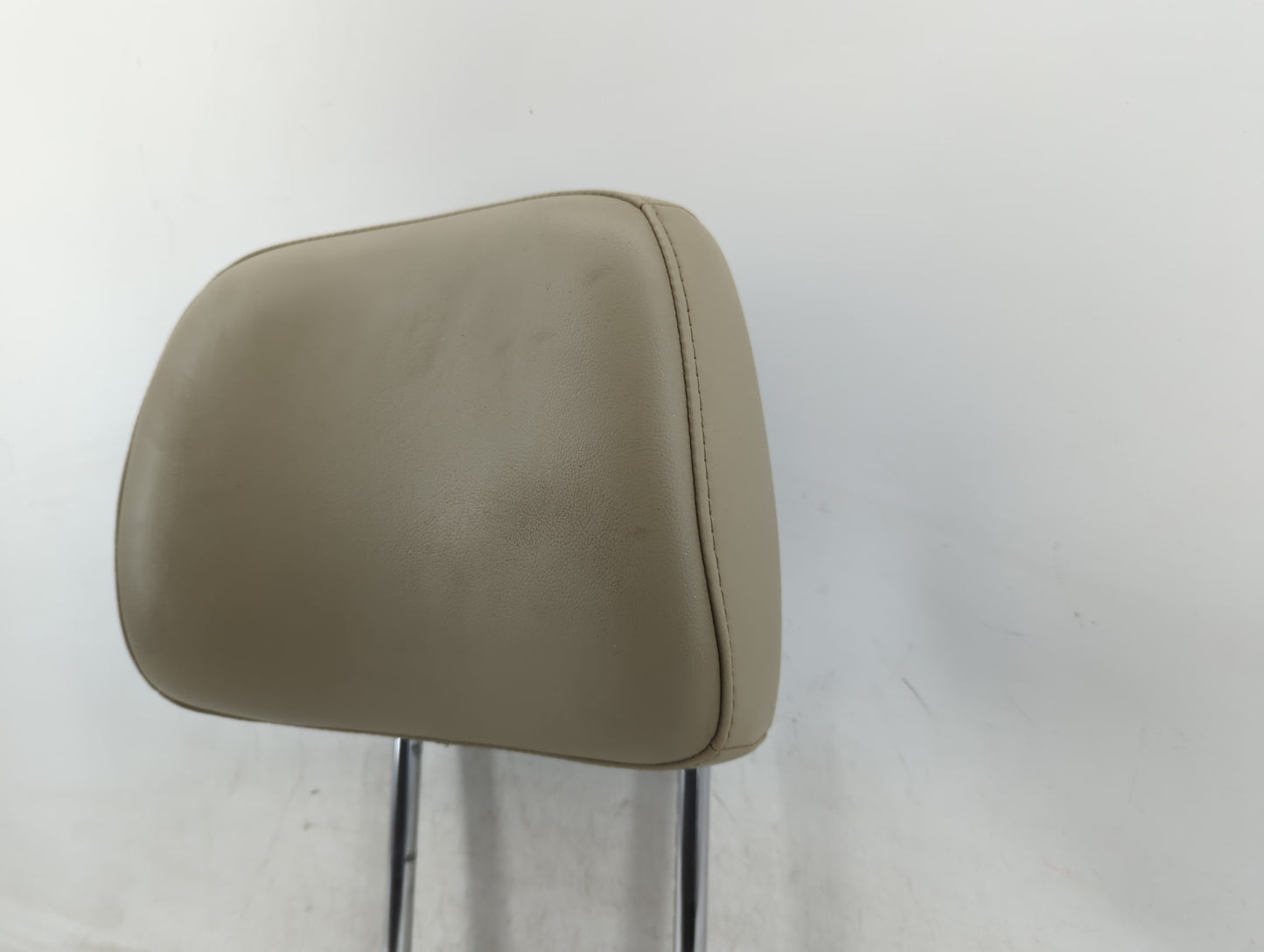 2015 Jeep Grand Cherokee Headrest Head Rest Rear Seat Fits OEM Used Auto Parts - Oemusedautoparts1.com