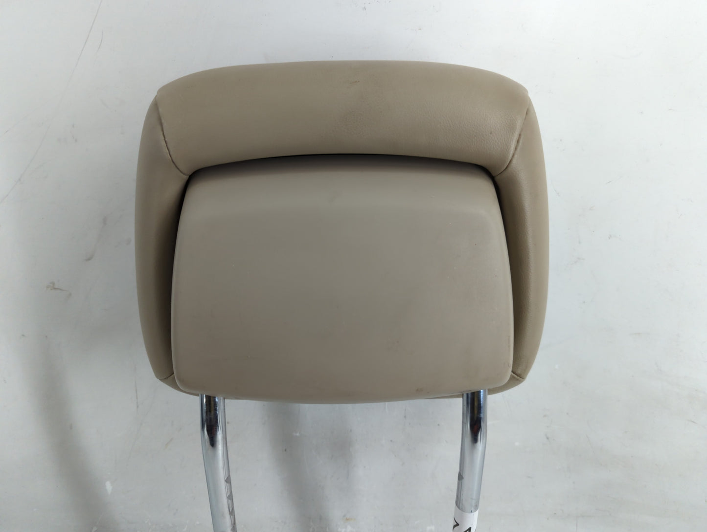 2015 Jeep Grand Cherokee Headrest Head Rest Front Driver Passenger Seat Fits OEM Used Auto Parts - Oemusedautoparts1.com