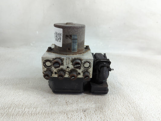 2015 Jeep Grand Cherokee ABS Pump Control Module Replacement P/N:68241676AC Fits OEM Used Auto Parts - Oemusedautoparts1.com