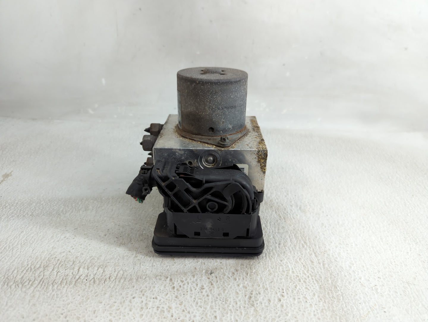 2015 Jeep Grand Cherokee ABS Pump Control Module Replacement P/N:68241676AC Fits OEM Used Auto Parts - Oemusedautoparts1.com