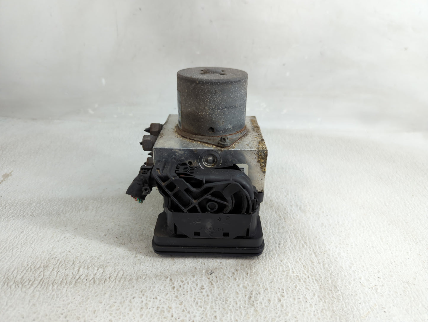 2015 Jeep Grand Cherokee ABS Pump Control Module Replacement P/N:68241676AC Fits OEM Used Auto Parts - Oemusedautoparts1.com