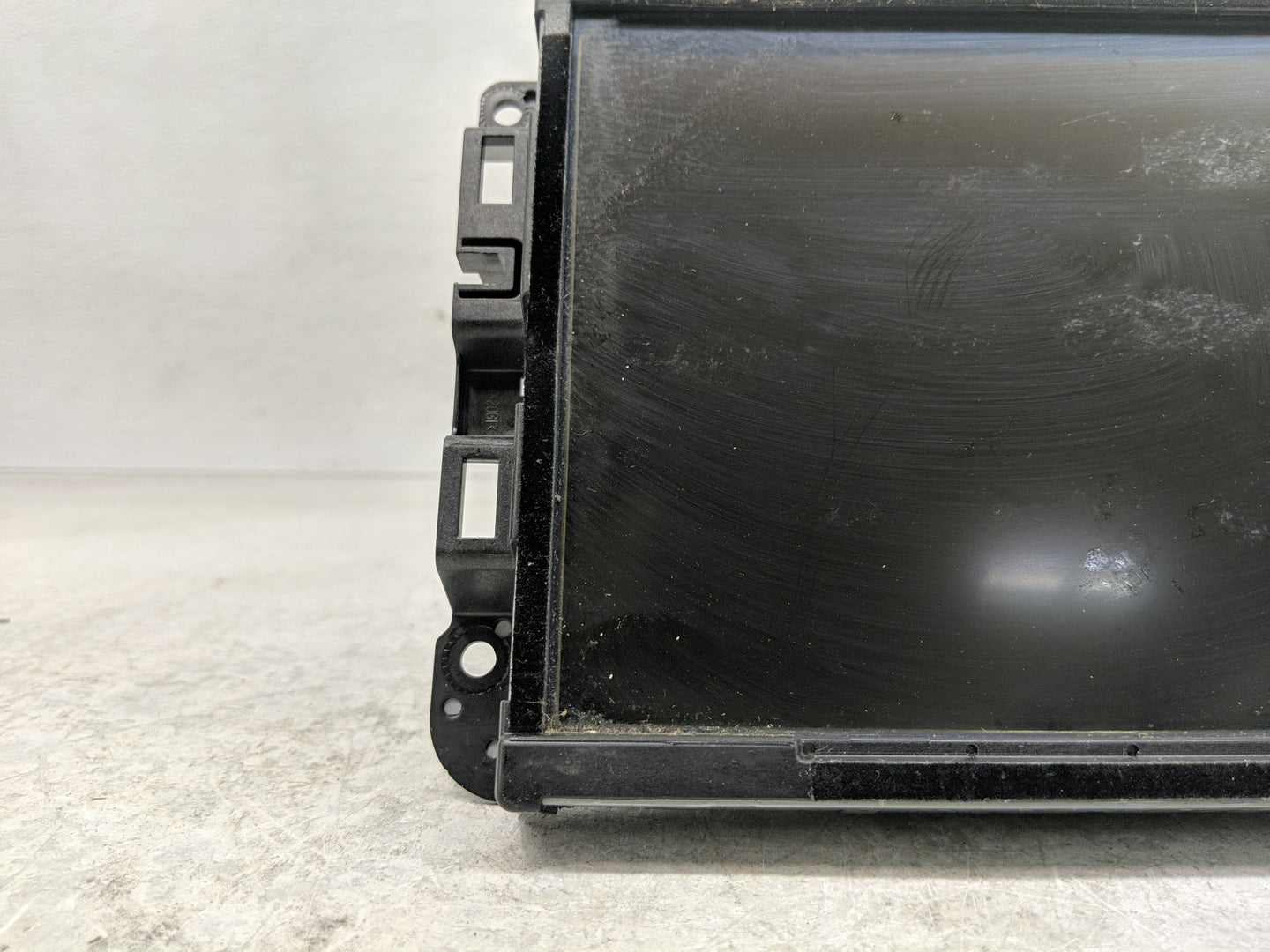 2015 Jeep Grand Cherokee Radio AM FM Cd Player Receiver Replacement P/N:68238621AH Fits OEM Used Auto Parts - Oemusedautopar