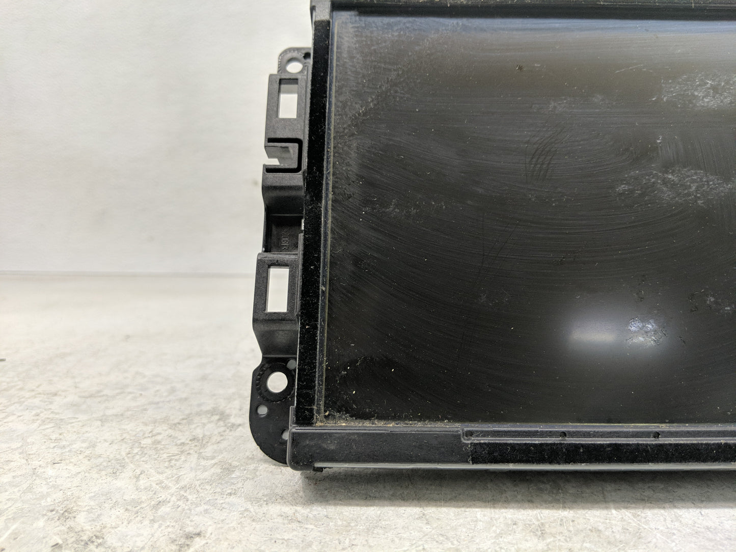 2015 Jeep Grand Cherokee Radio AM FM Cd Player Receiver Replacement P/N:68238621AH Fits OEM Used Auto Parts - Oemusedautopar