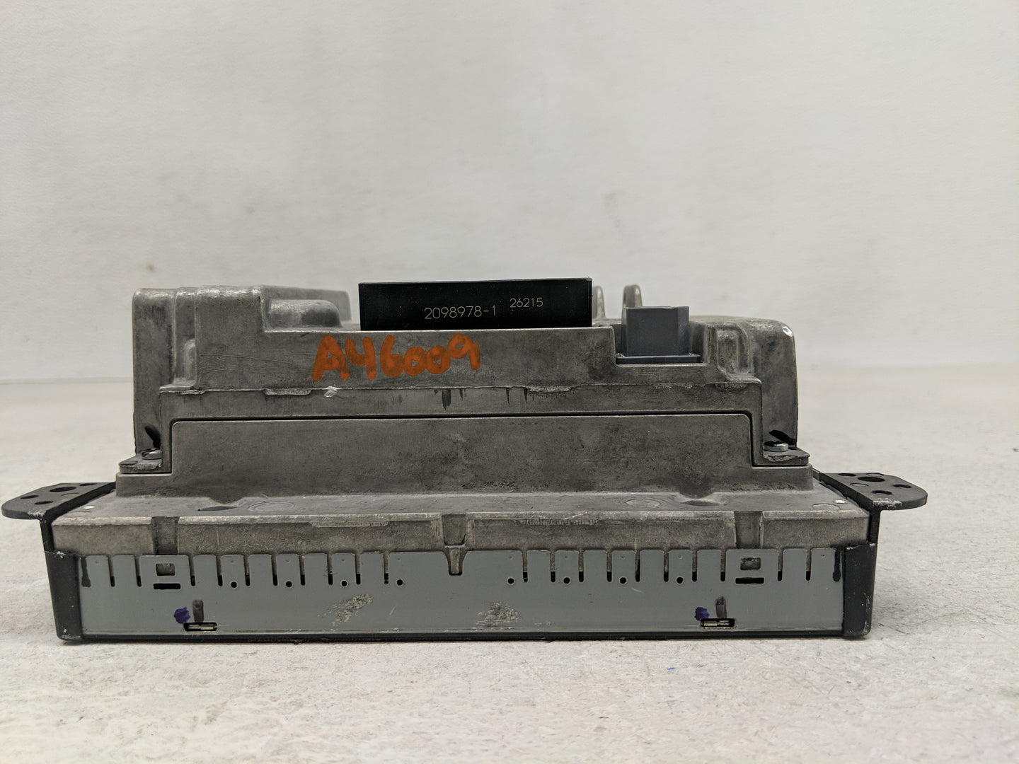 2015 Jeep Grand Cherokee Radio AM FM Cd Player Receiver Replacement P/N:68238621AH Fits OEM Used Auto Parts - Oemusedautopar
