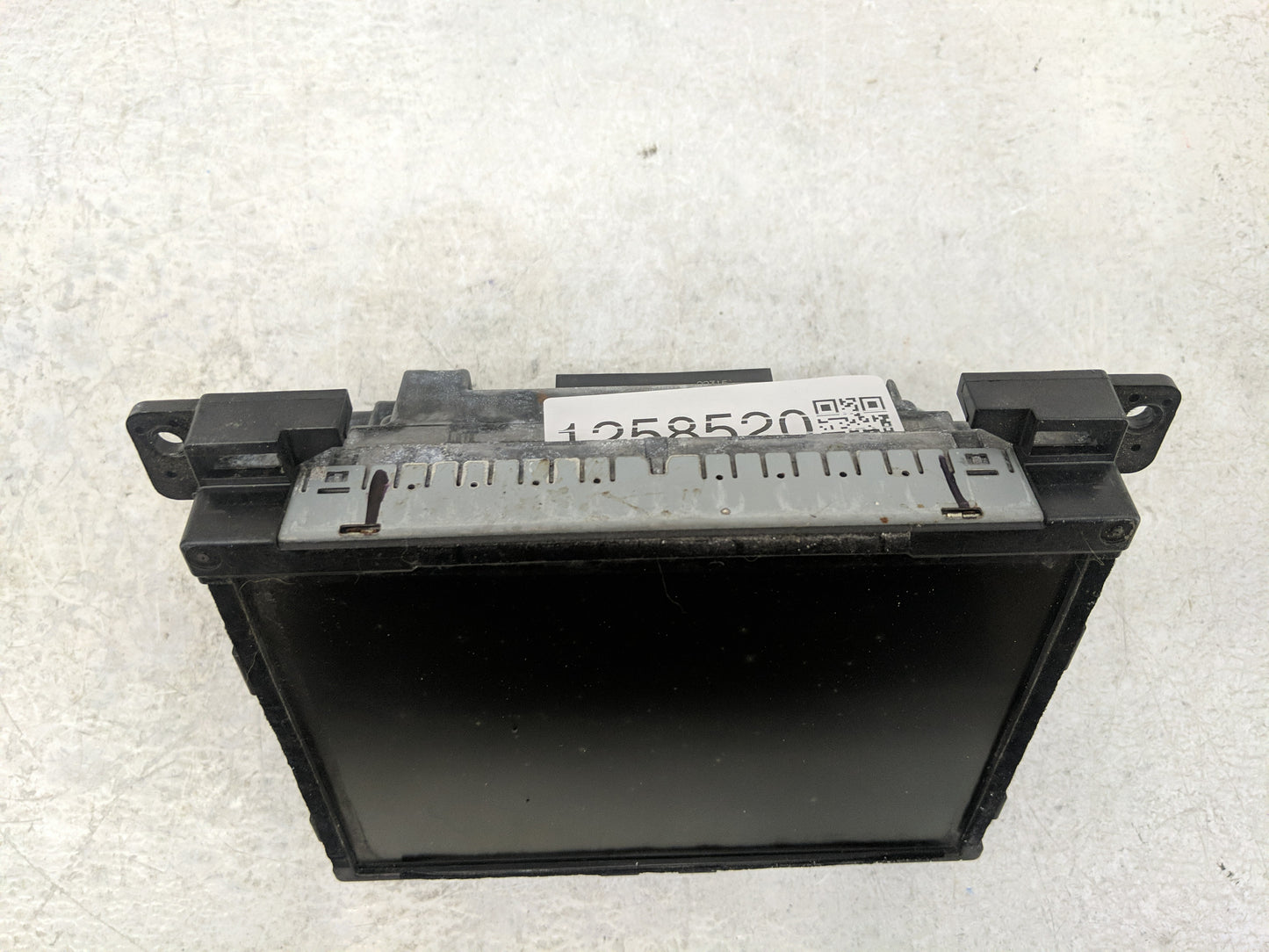 2015 Jeep Grand Cherokee Radio AM FM Cd Player Receiver Replacement P/N:6434C-BE2801 Fits OEM Used Auto Parts - Oemusedautop