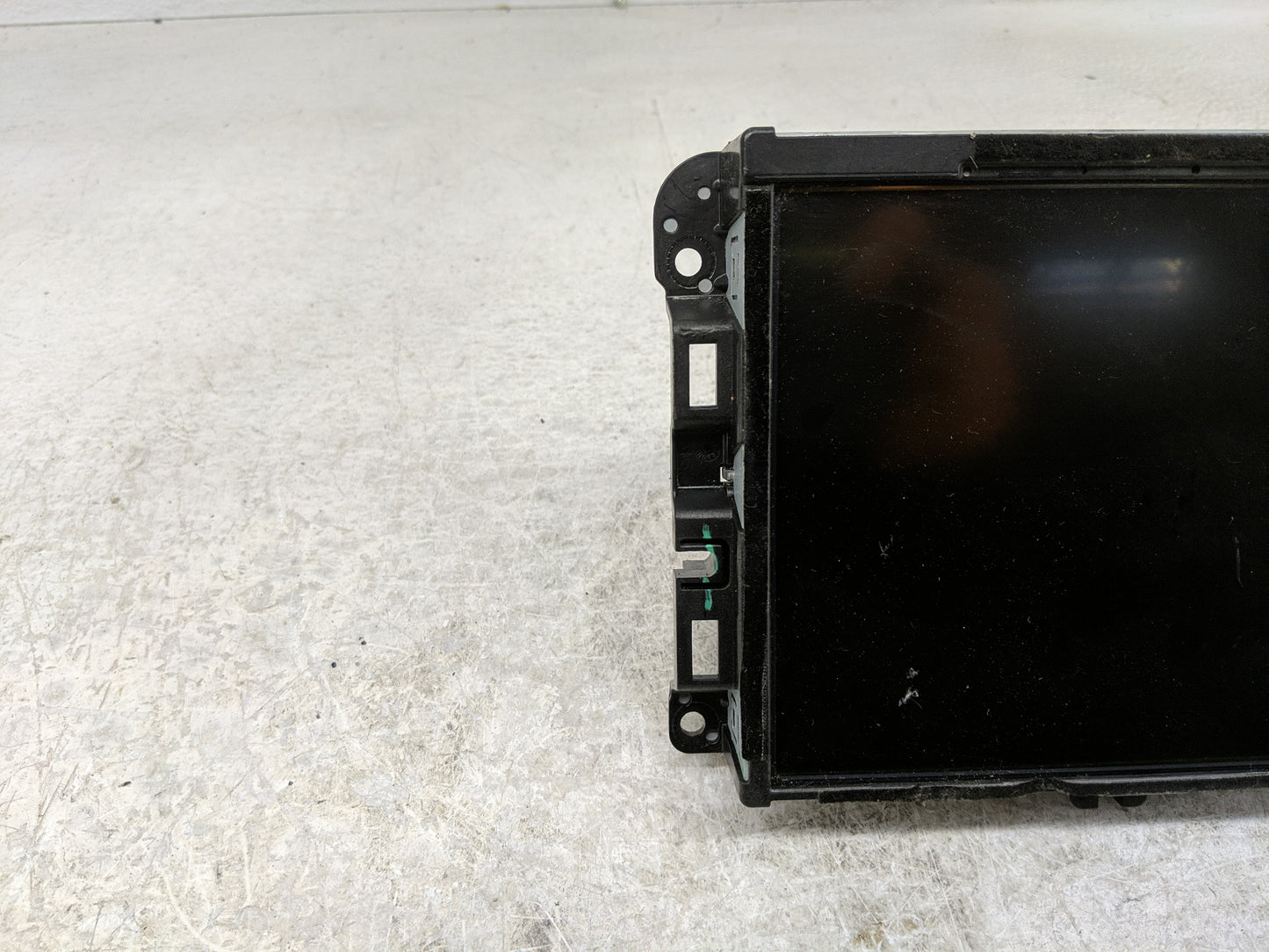 2015 Jeep Grand Cherokee Radio AM FM Cd Player Receiver Replacement P/N:6434C-BE2801 Fits OEM Used Auto Parts - Oemusedautop