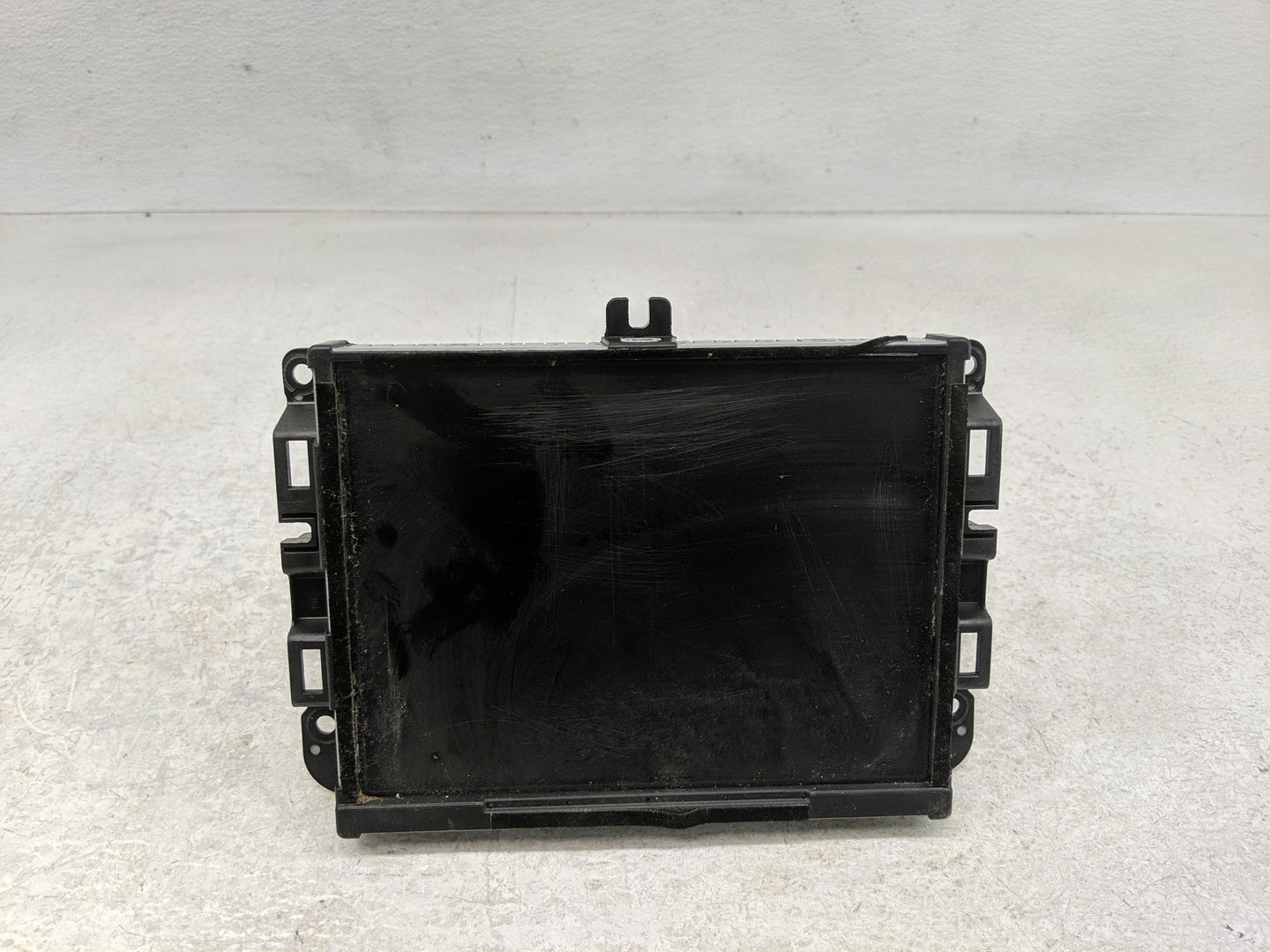 2015 Jeep Grand Cherokee Radio AM FM Cd Player Receiver Replacement Fits OEM Used Auto Parts - Oemusedautoparts1.com