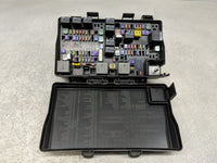2015 Jeep Grand Cherokee Fusebox Fuse Box Panel Relay Module P/N:7140-1980-30 Fits OEM Used Auto Parts - Oemusedautoparts1.c