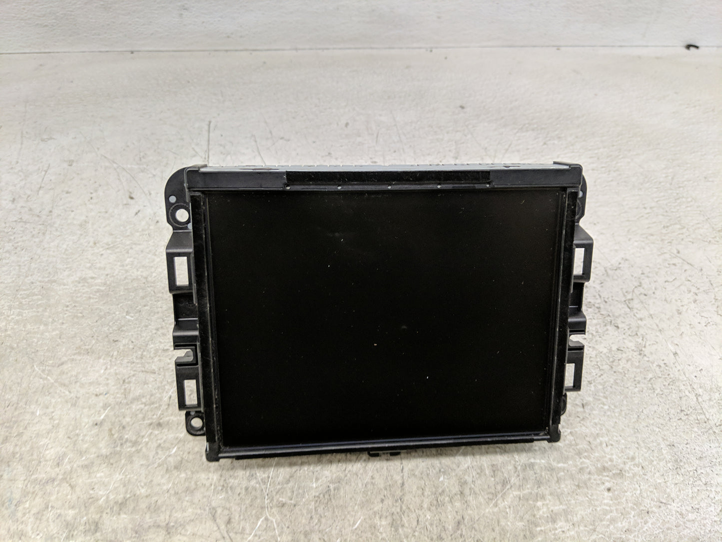2015 Jeep Grand Cherokee Radio AM FM Cd Player Receiver Replacement P/N:6434C-BE2801 Fits OEM Used Auto Parts - Oemusedautop