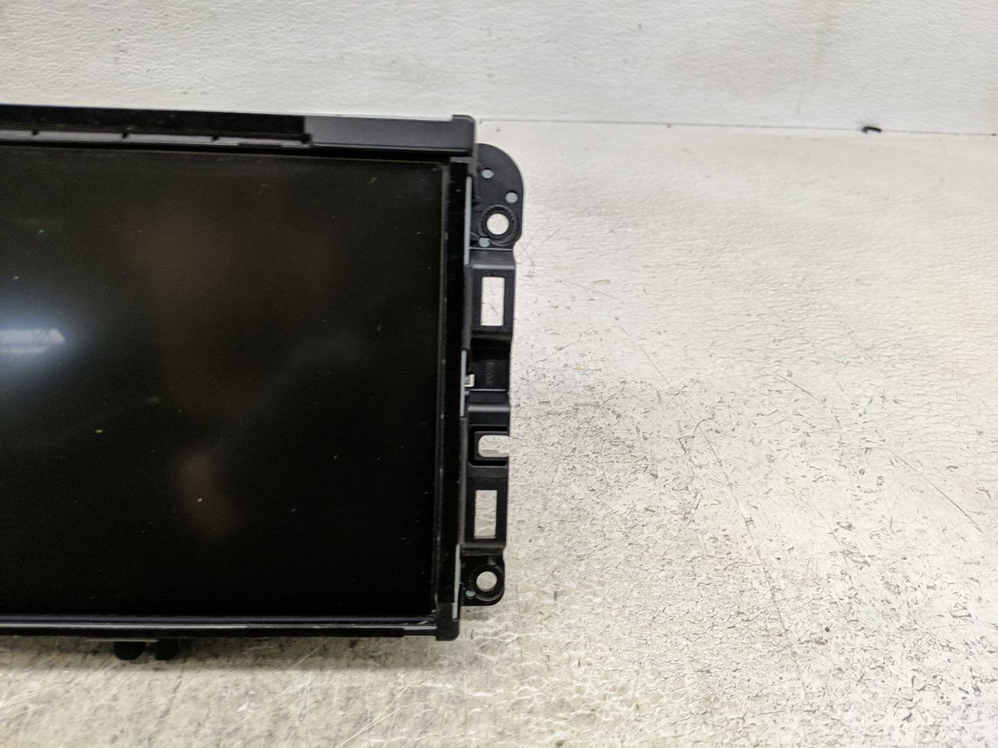2015 Jeep Grand Cherokee Radio AM FM Cd Player Receiver Replacement P/N:6434C-BE2801 Fits OEM Used Auto Parts - Oemusedautop