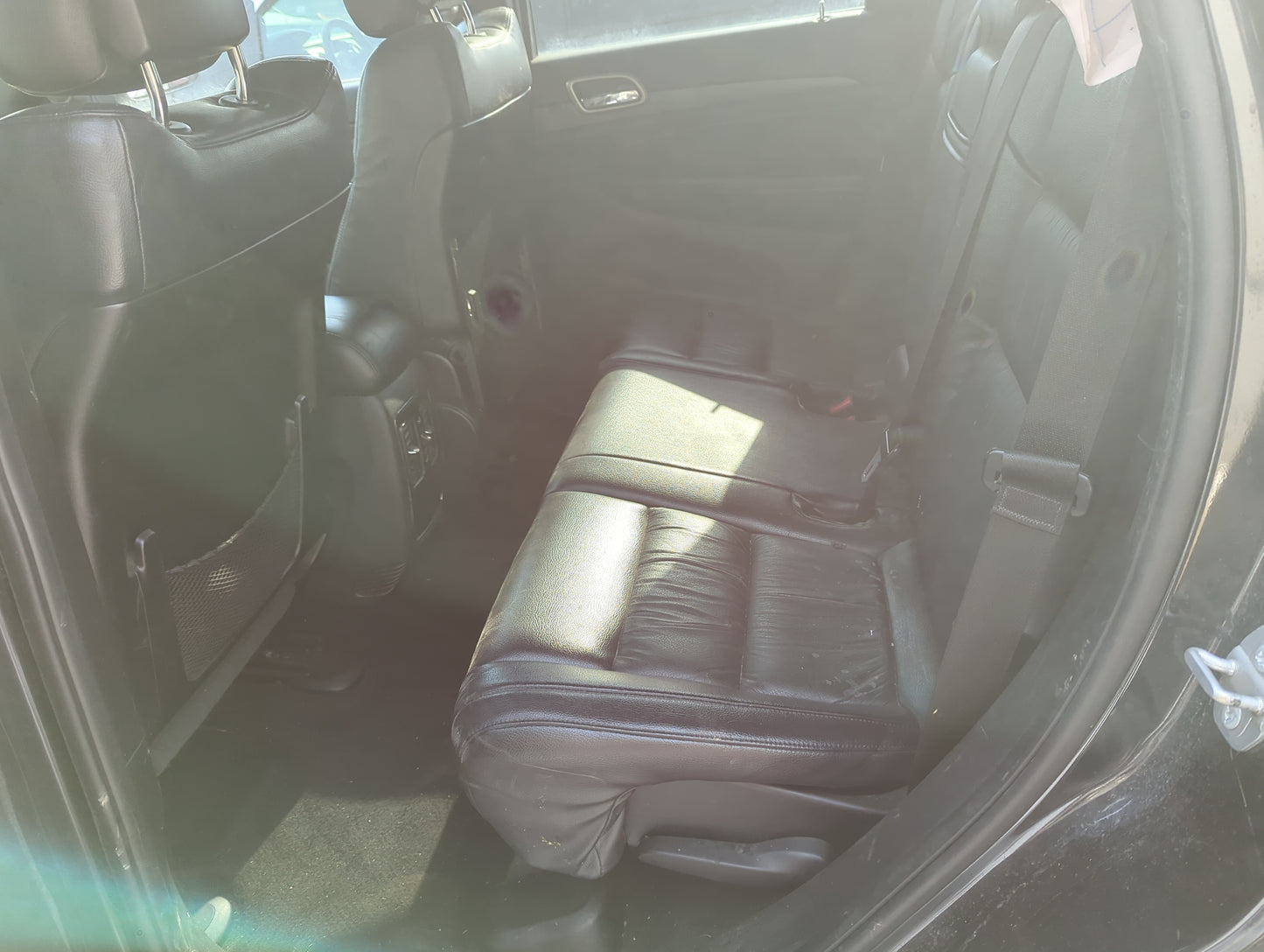 2015 Jeep Grand Cherokee Rear Seat Oem - Oemusedautoparts1.com
