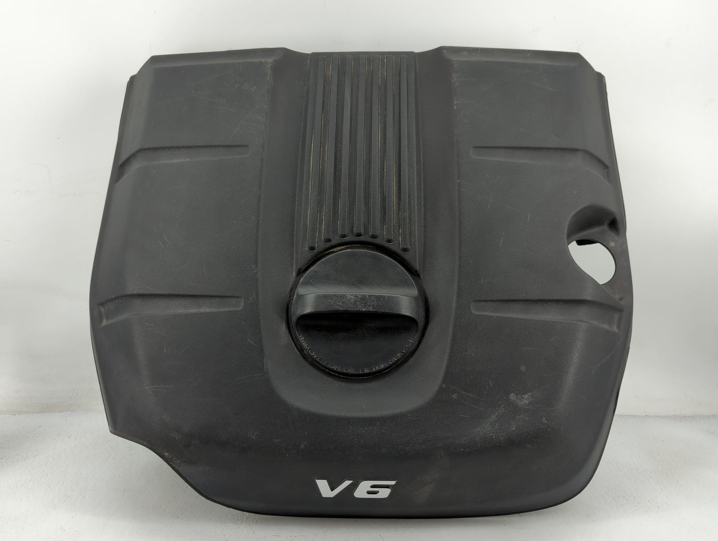2015 Jeep Grand Cherokee Engine Cover - Oemusedautoparts1.com