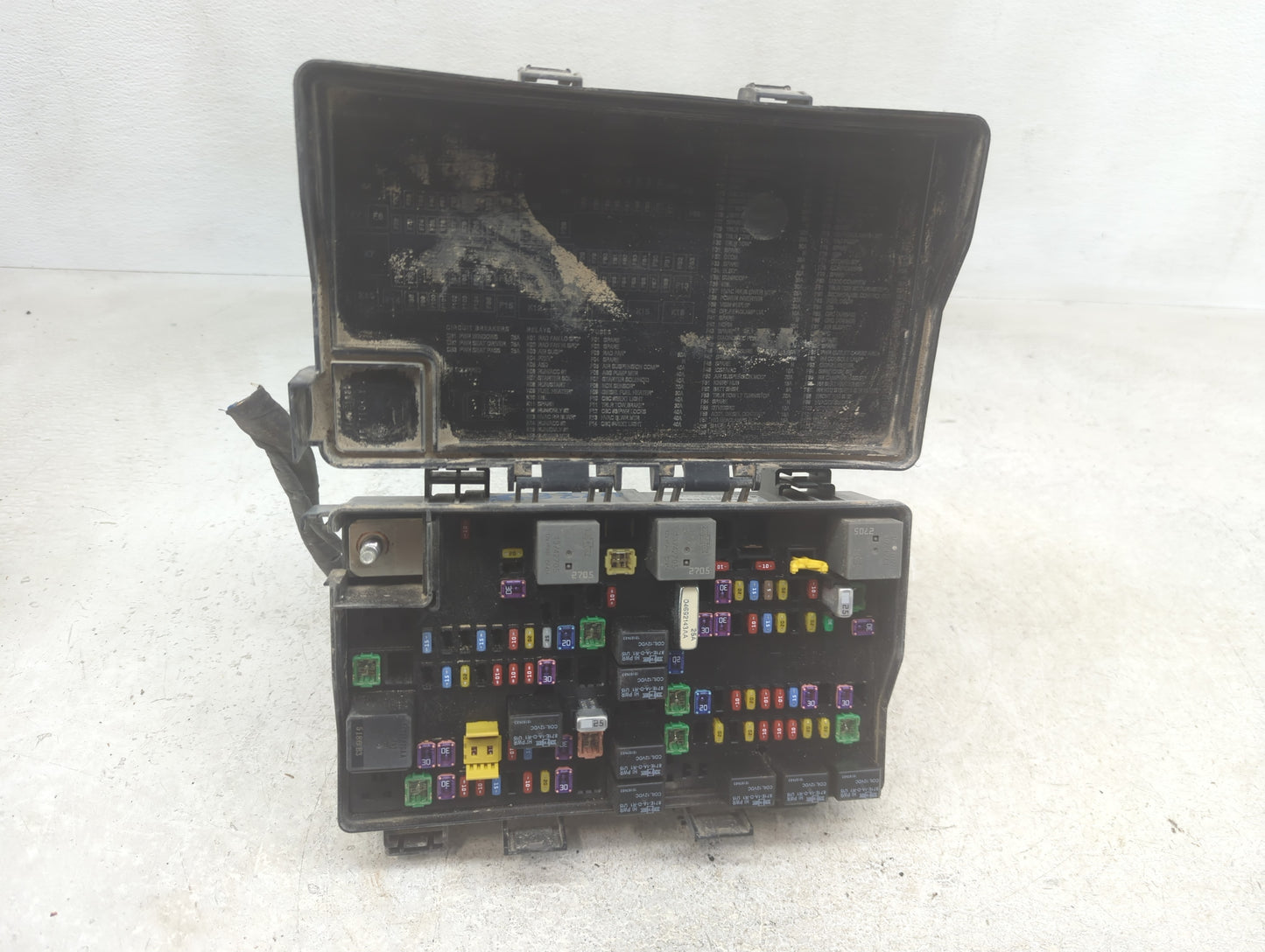 2015 Jeep Grand Cherokee Fusebox Fuse Box Panel Relay Module P/N:7140-1980-30 Fits OEM Used Auto Parts - Oemusedautoparts1.c