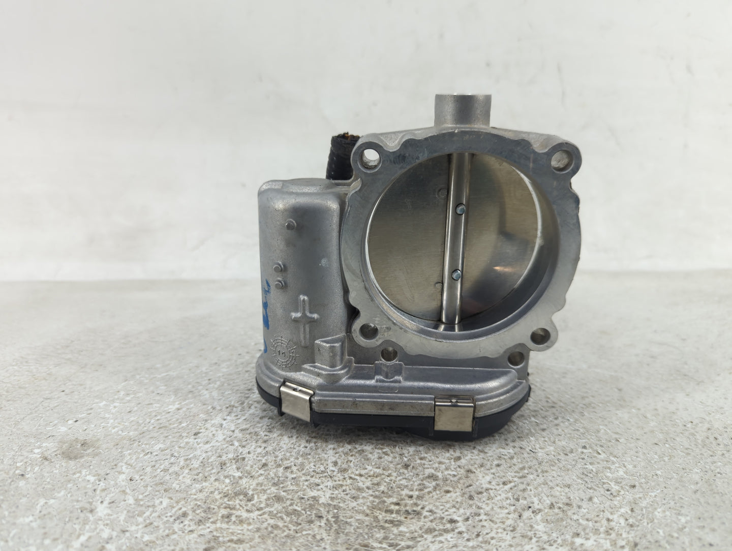 2011-2022 Jeep Grand Cherokee Throttle Body P/N:05184349AC 0 280 750 570 Fits OEM Used Auto Parts - Oemusedautoparts1.com