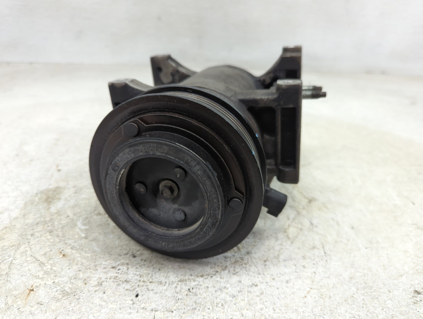 2011-2015 Jeep Grand Cherokee Air Conditioning A/c Ac Compressor Oem - Oemusedautoparts1.com