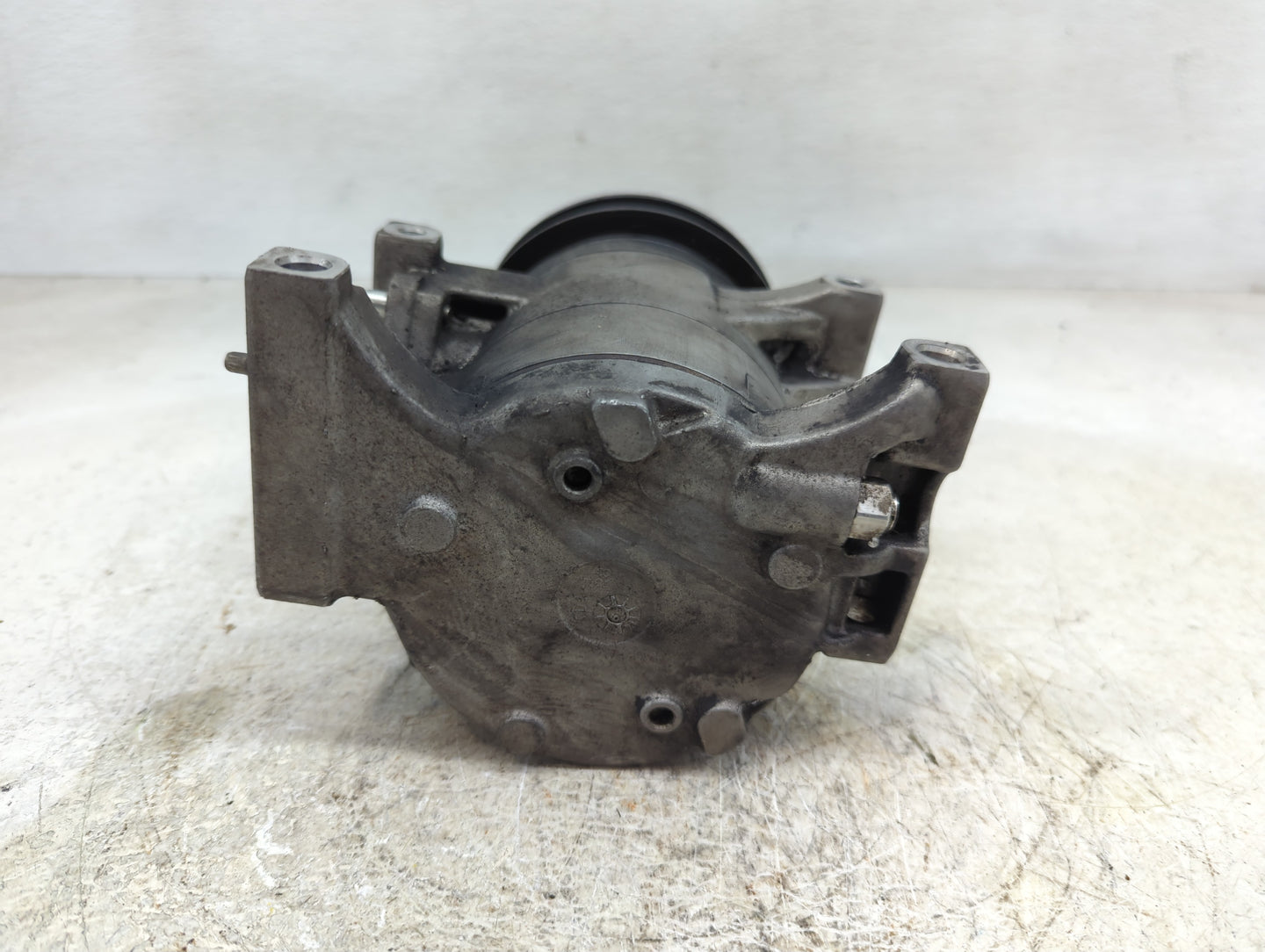2011-2015 Jeep Grand Cherokee Air Conditioning A/c Ac Compressor Oem - Oemusedautoparts1.com