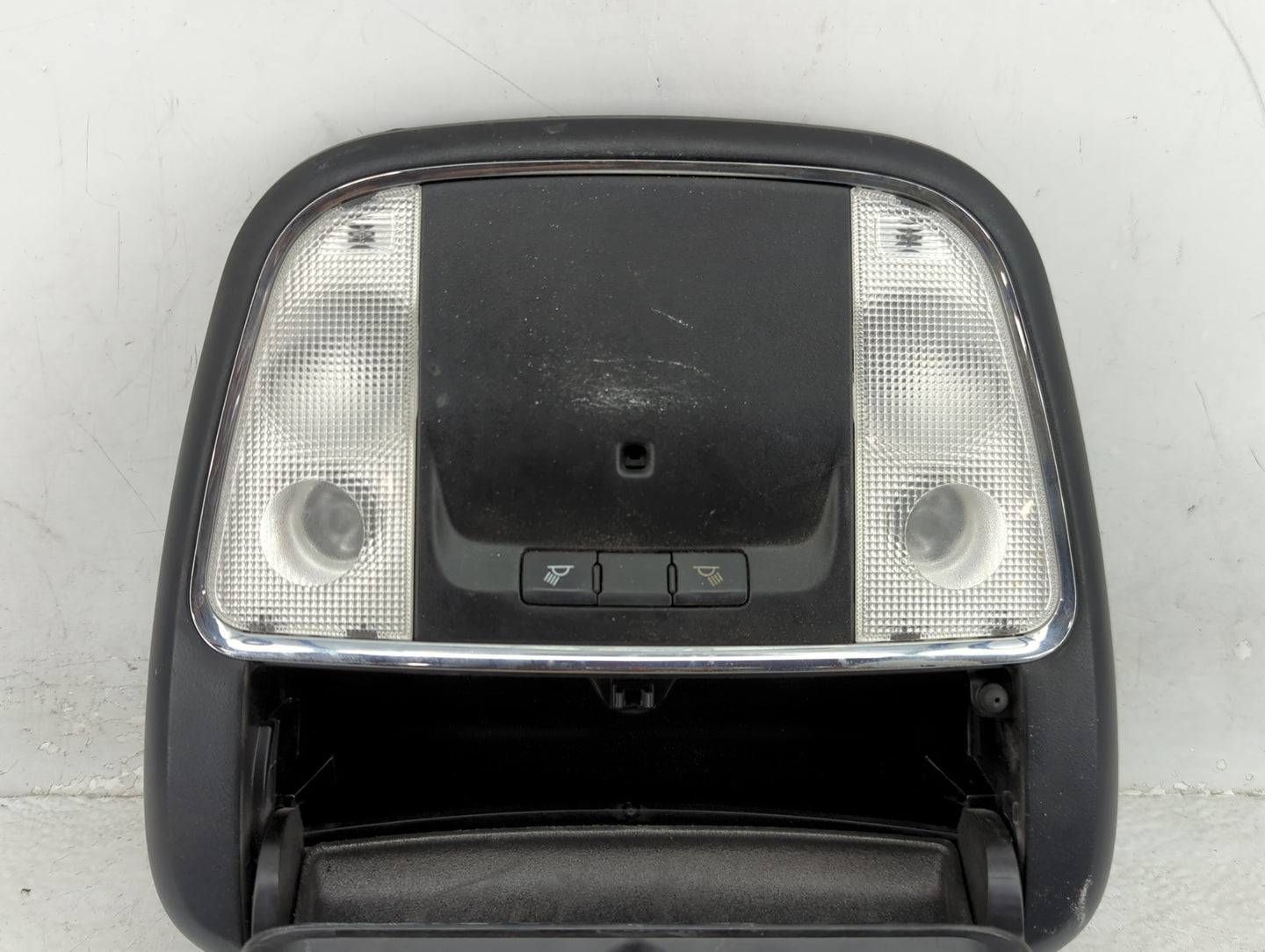 2011-2015 Jeep Grand Cherokee Overhead Roof Console 1408496 - Oemusedautoparts1.com