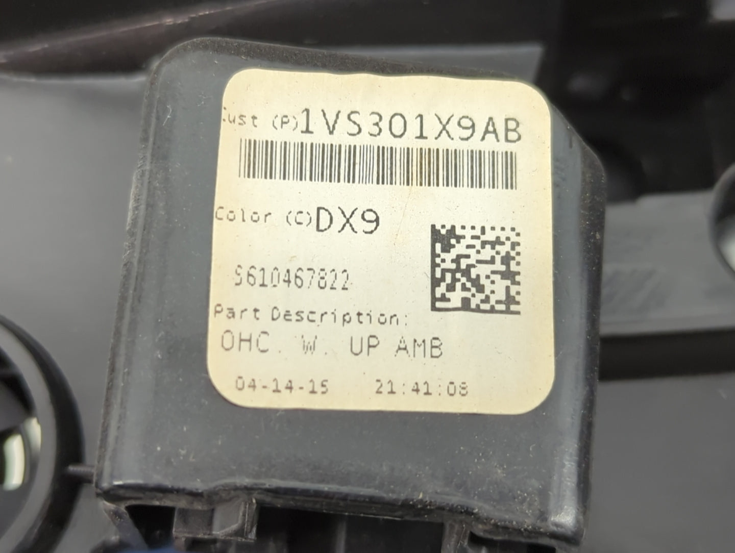 2011-2015 Jeep Grand Cherokee Overhead Roof Console 1408496 - Oemusedautoparts1.com