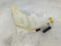 2011 Jeep Grand Cherokee Radiator Coolant Overflow Expansion Tank Bottle 1409484 - Oemusedautoparts1.com
