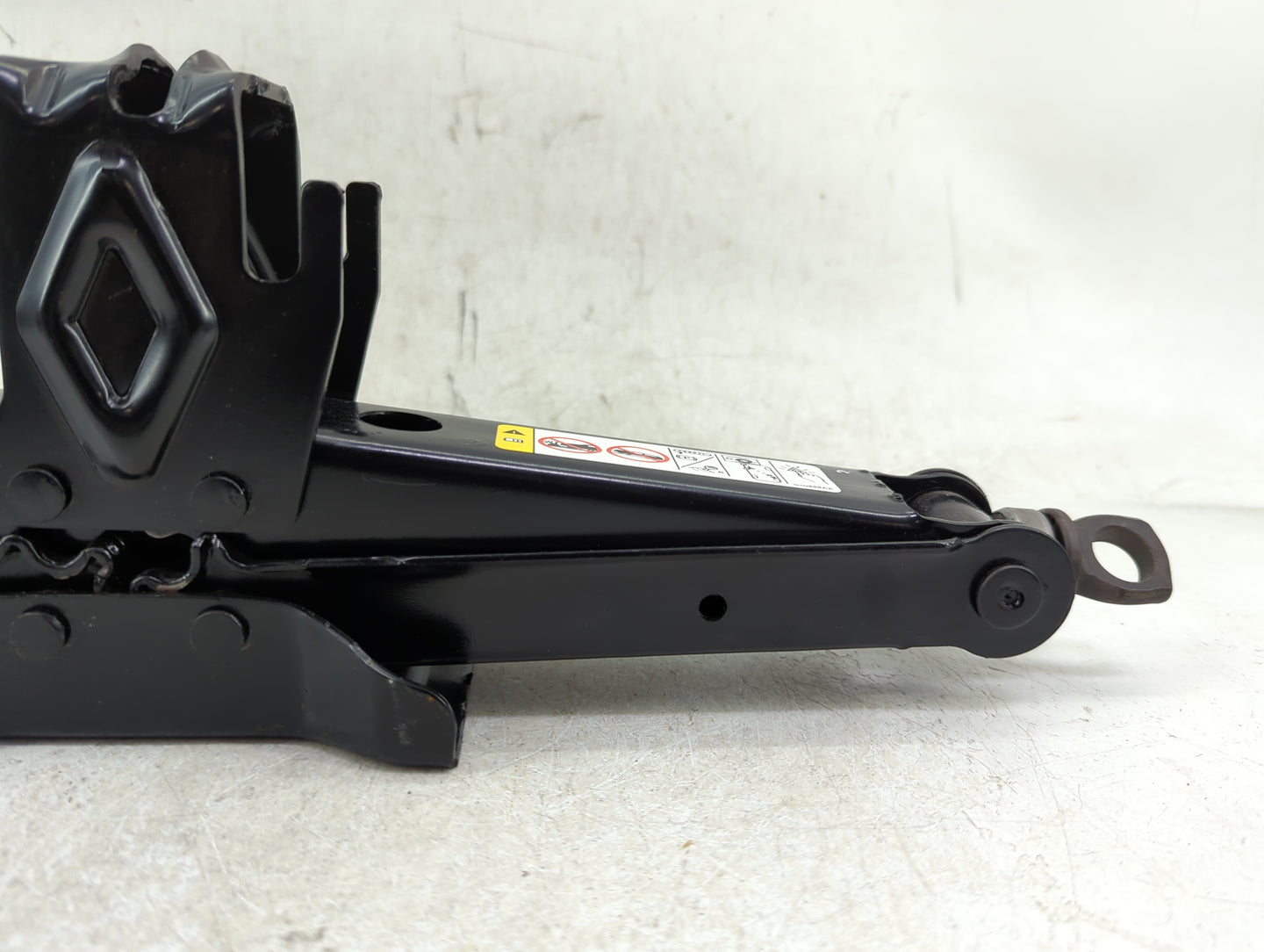 2015 Jeep Grand Cherokee Spare Scissor Car Jack - Oemusedautoparts1.com