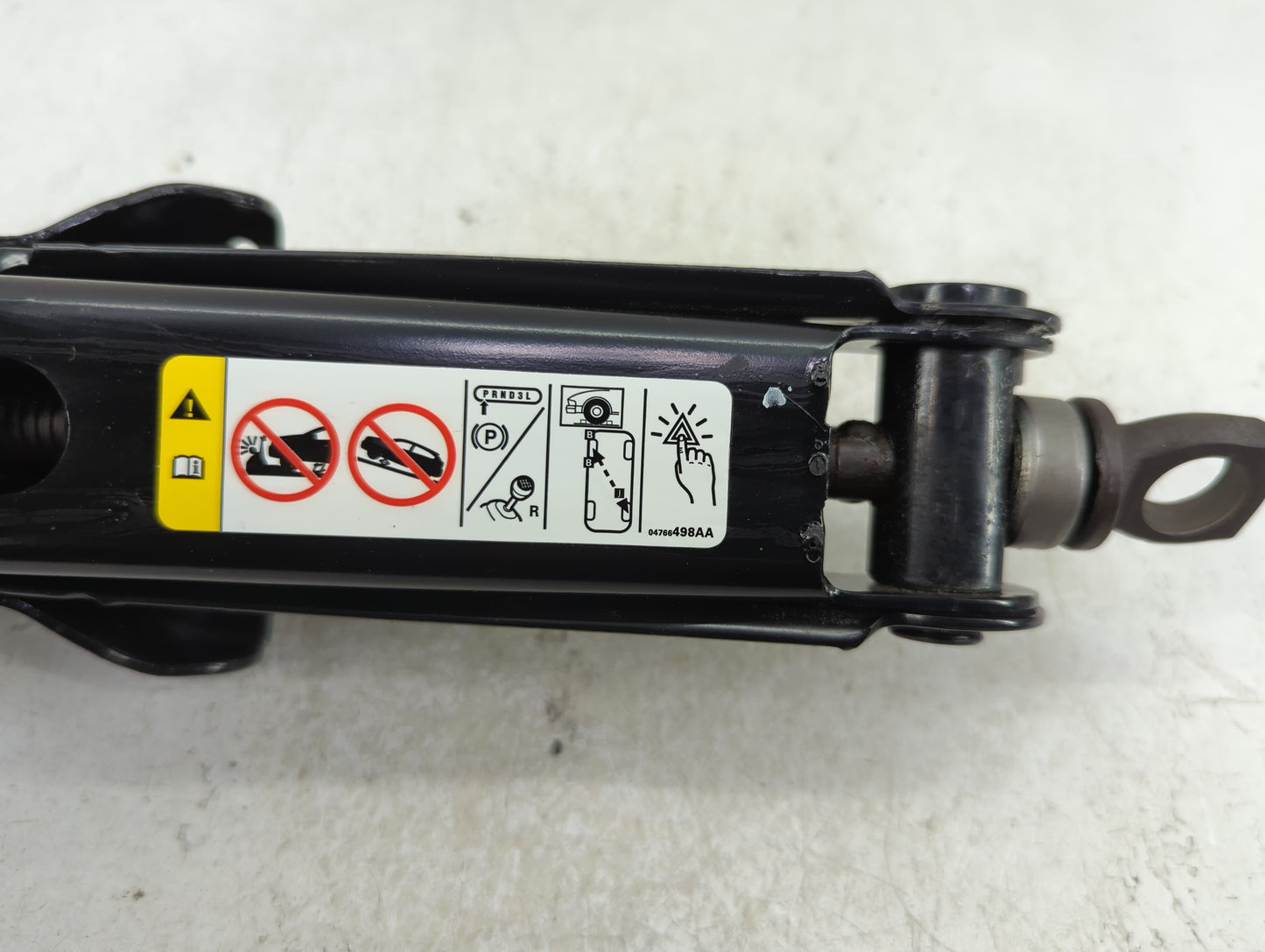 2015 Jeep Grand Cherokee Spare Scissor Car Jack - Oemusedautoparts1.com