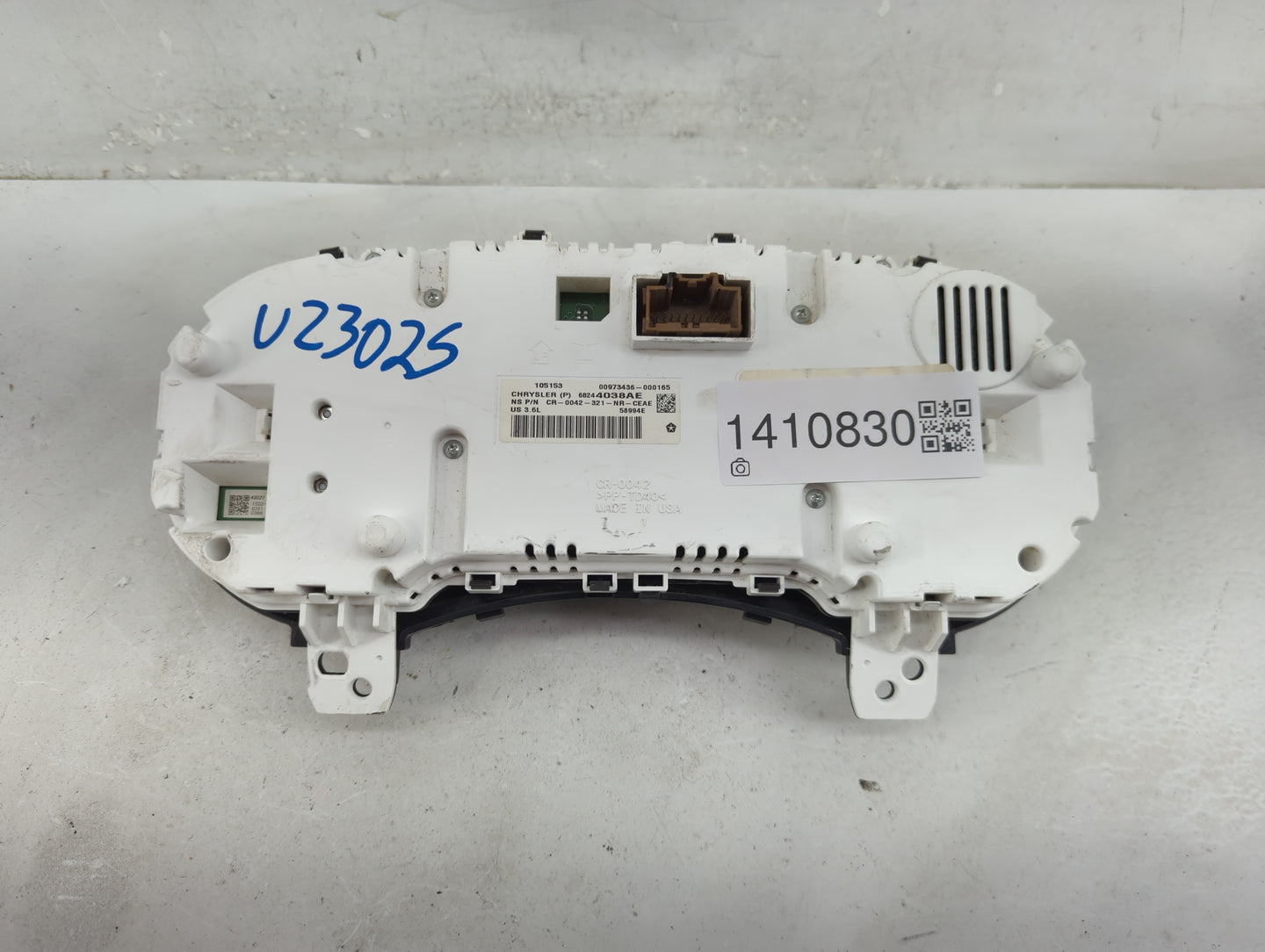 2015 Jeep Grand Cherokee Instrument Cluster Speedometer Gauges P/N:68244038AE Fits OEM Used Auto Parts - Oemusedautoparts1.c