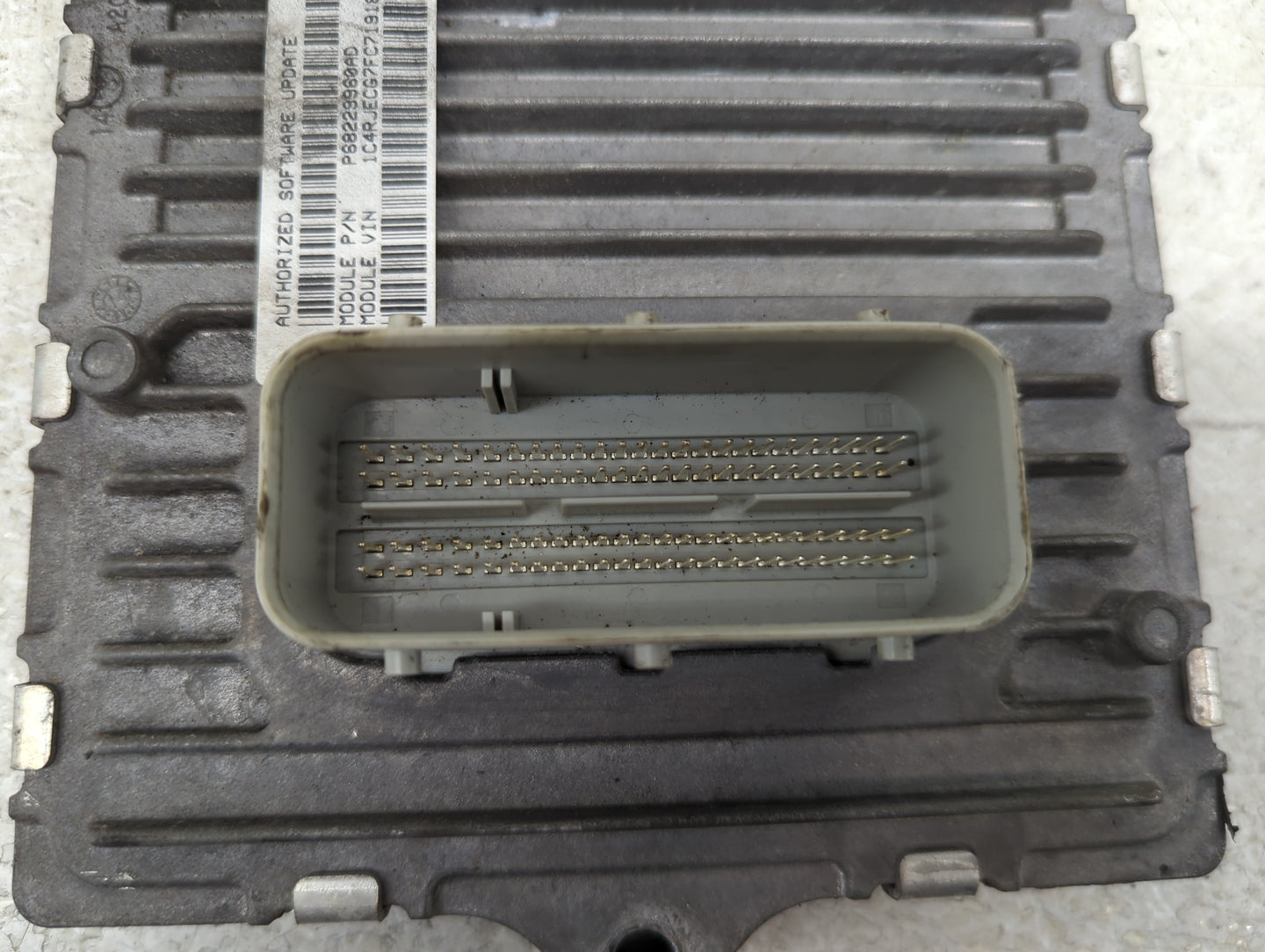 2015 Jeep Grand Cherokee PCM Engine Control Computer ECU ECM PCU OEM P/N:P68229960AD P05150987AB Fits OEM Used Auto Parts - 