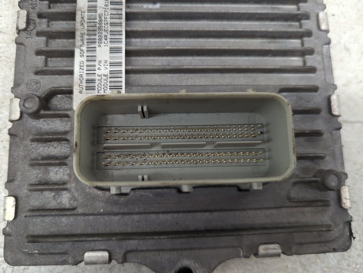 2015 Jeep Grand Cherokee PCM Engine Control Computer ECU ECM PCU OEM P/N:P68229960AD P05150987AB OEM Used Auto Parts - Oemus