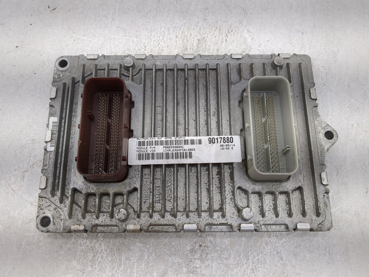 2015 Jeep Grand Cherokee PCM Engine Control Computer ECU ECM PCU OEM P/N:PBB22596GX 9017880 Fits OEM Used Auto Parts - Oemus