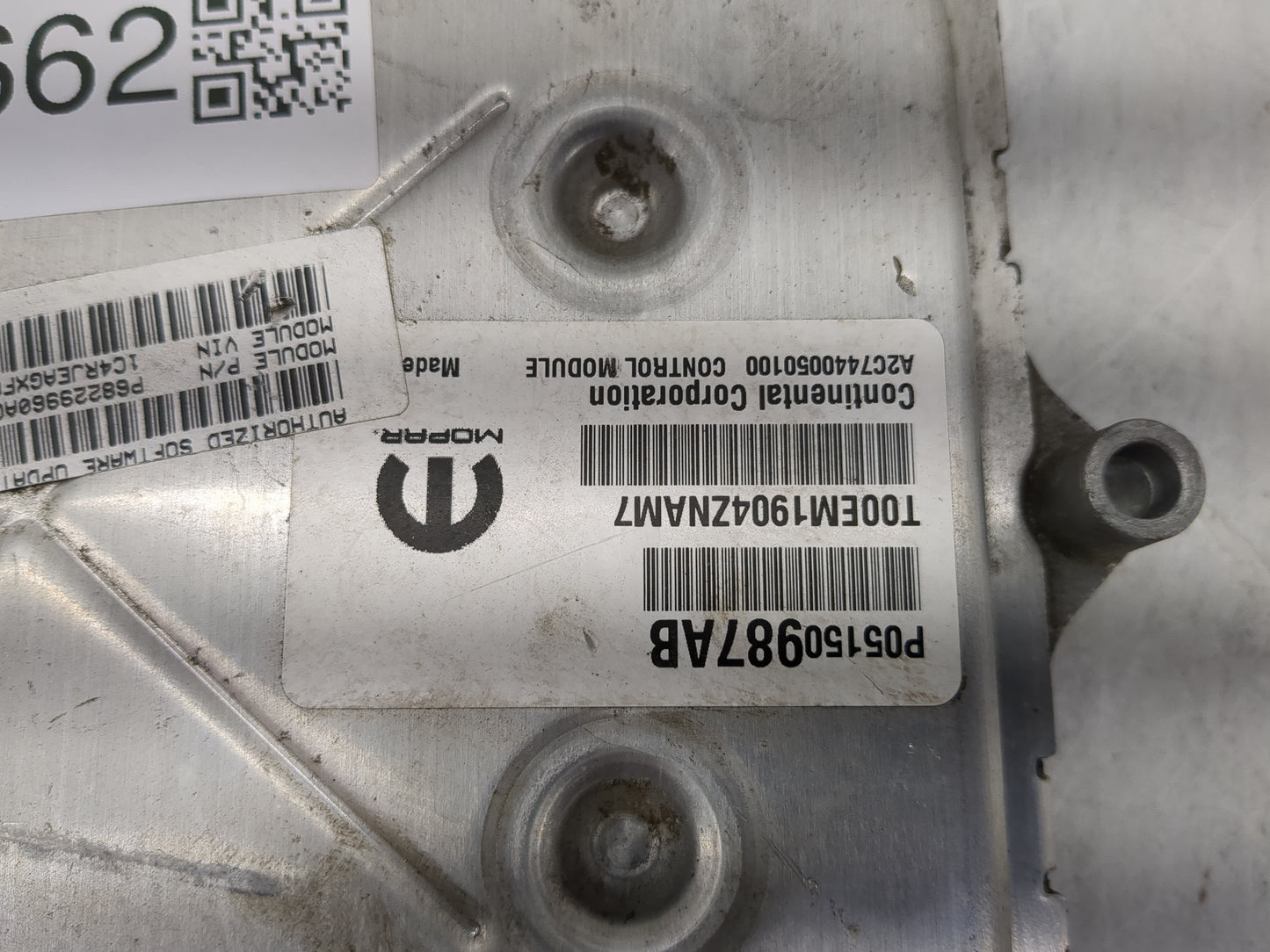 2015 Jeep Grand Cherokee PCM Engine Control Computer ECU ECM PCU OEM P/N:PBB22596GX 9017880 Fits OEM Used Auto Parts - Oemus
