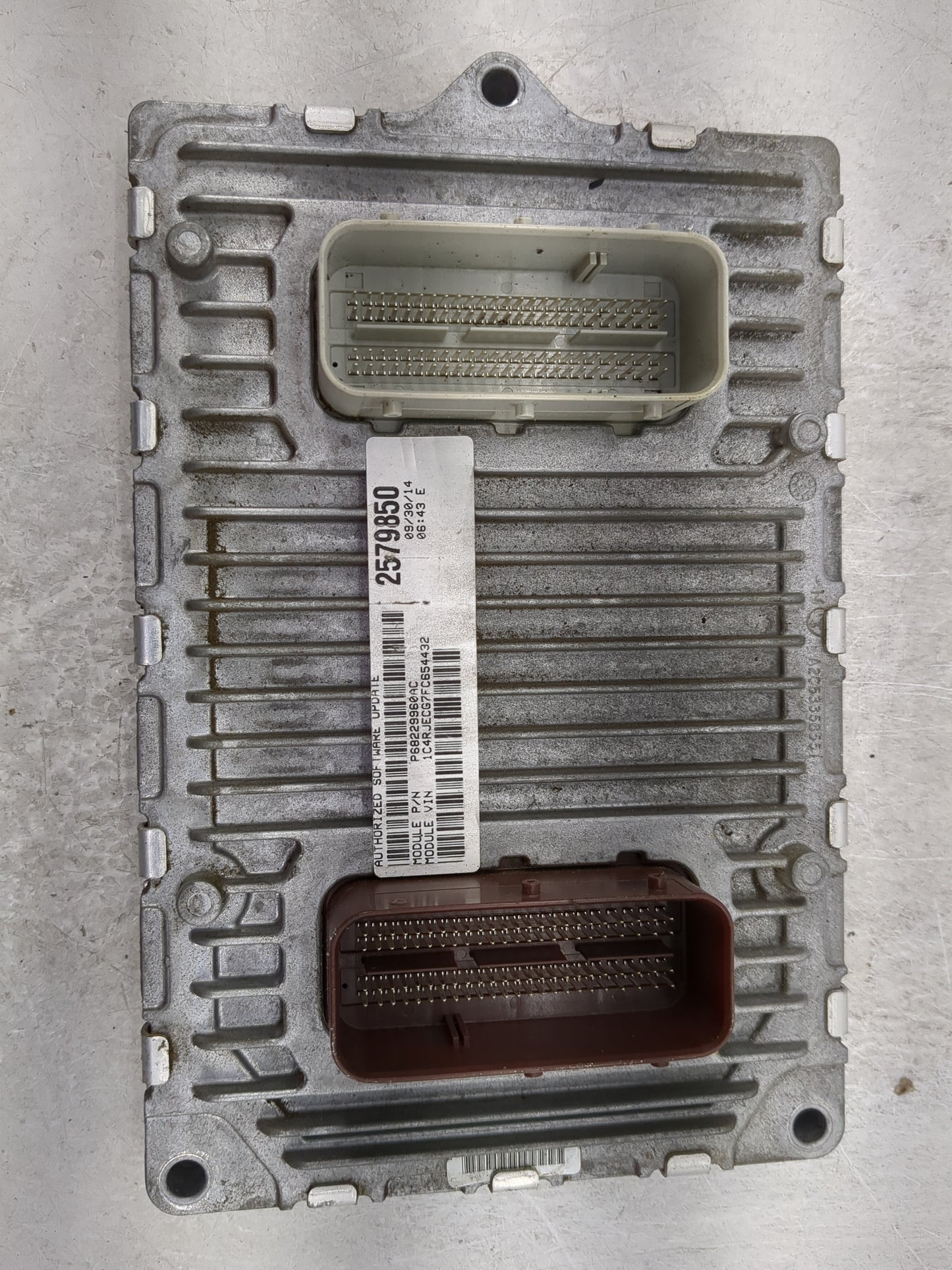 2015 Jeep Grand Cherokee PCM Engine Control Computer ECU ECM PCU OEM P/N:P05150987AB T00EM2604ZYA3I, A2C7440050100 Fits OEM 