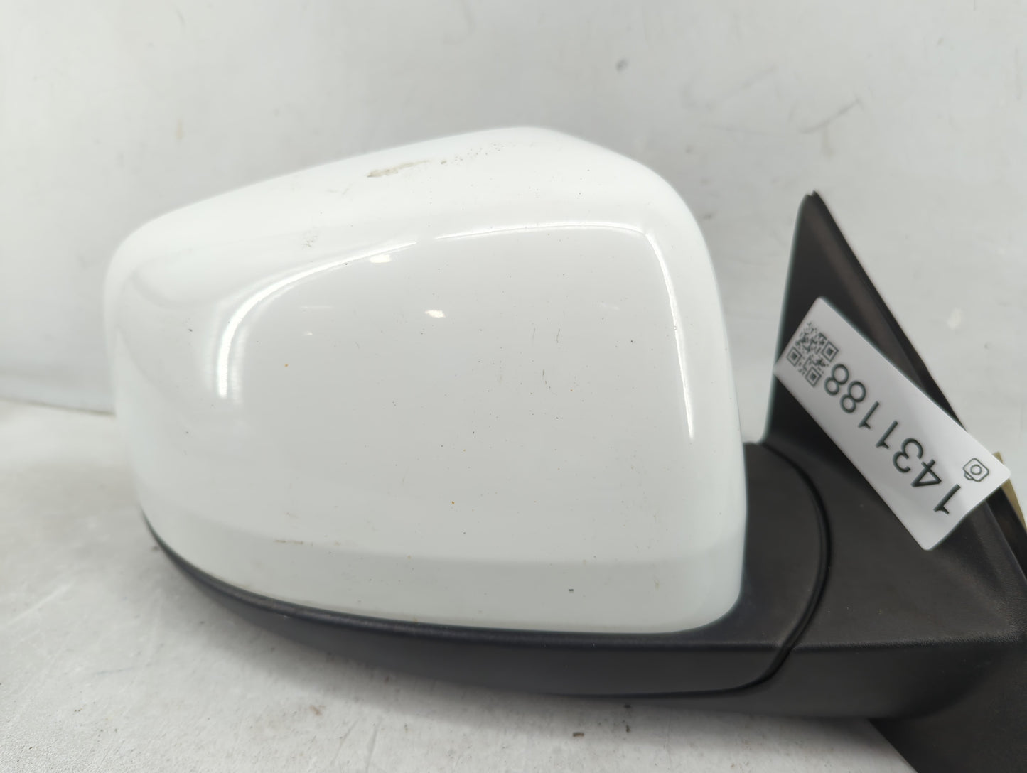 2011-2022 Jeep Grand Cherokee Passenger Side View Mirror - Right Door Mirror OEM Used - Oemusedautoparts1.com