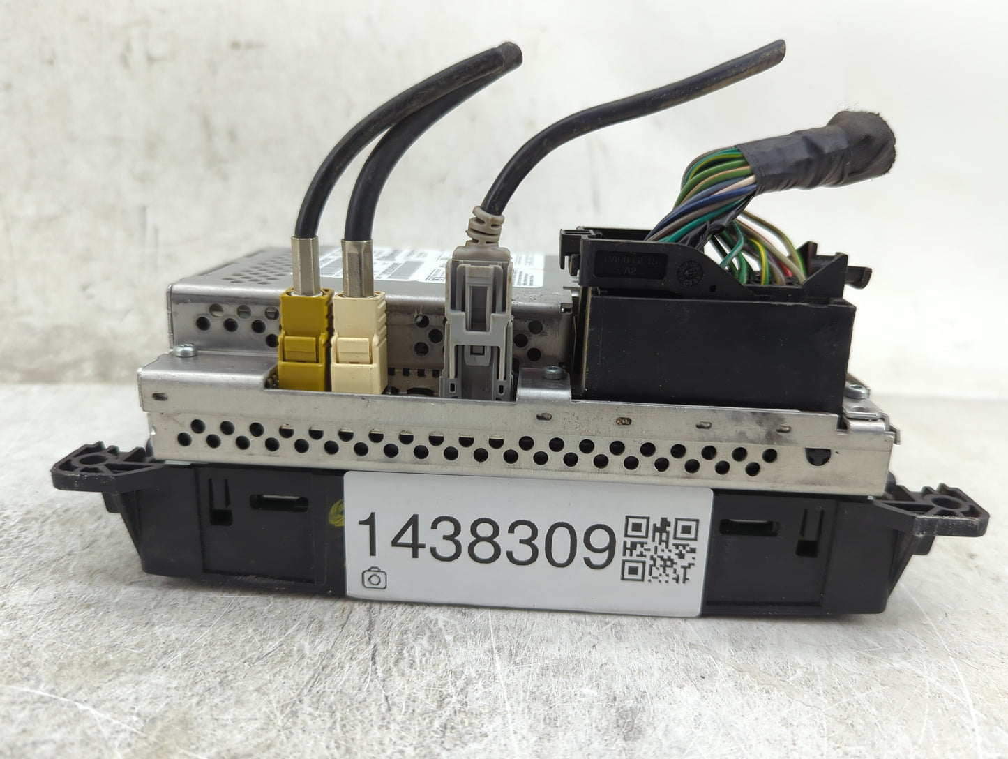 2015 Jeep Grand Cherokee Radio AM FM Cd Player Receiver Replacement P/N:P68245296AE TVPQN2845H0465 Fits OEM Used Auto Parts 