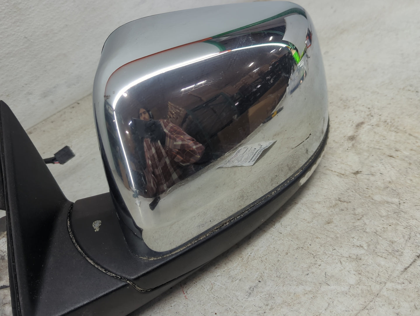 2011-2022 Jeep Grand Cherokee Driver Side View Mirror - Left Door Mirror OEM Used - Oemusedautoparts1.com