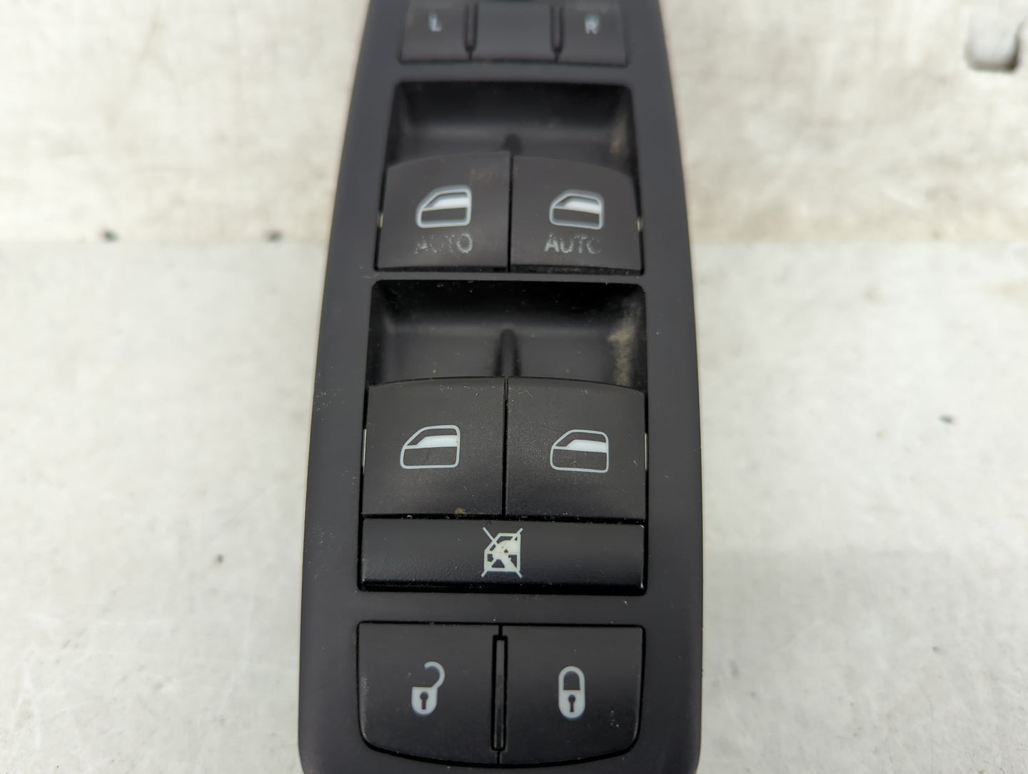 2014-2015 Jeep Grand Cherokee Master Power Window Switch Replacement Driver Side Left Fits Fits 2014 2015 OEM Used Auto Part