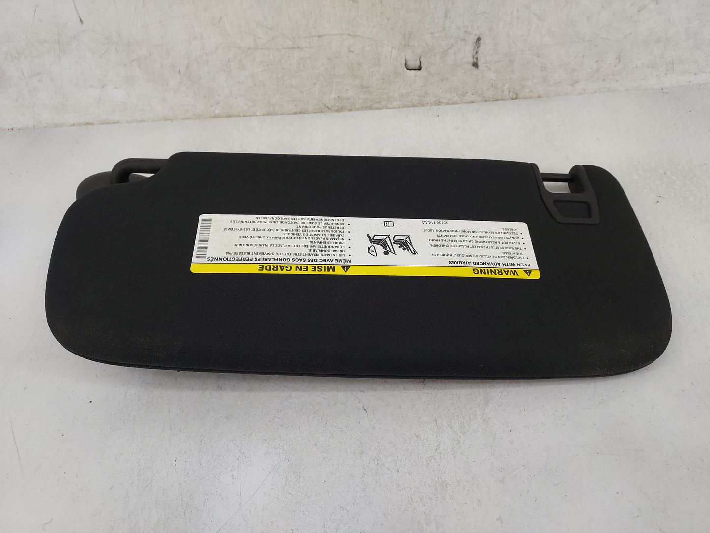 2014-2022 Jeep Grand Cherokee Sun Visor Shade Replacement Passenger Right Mirror Fits OEM Used Auto Parts - Oemusedautoparts
