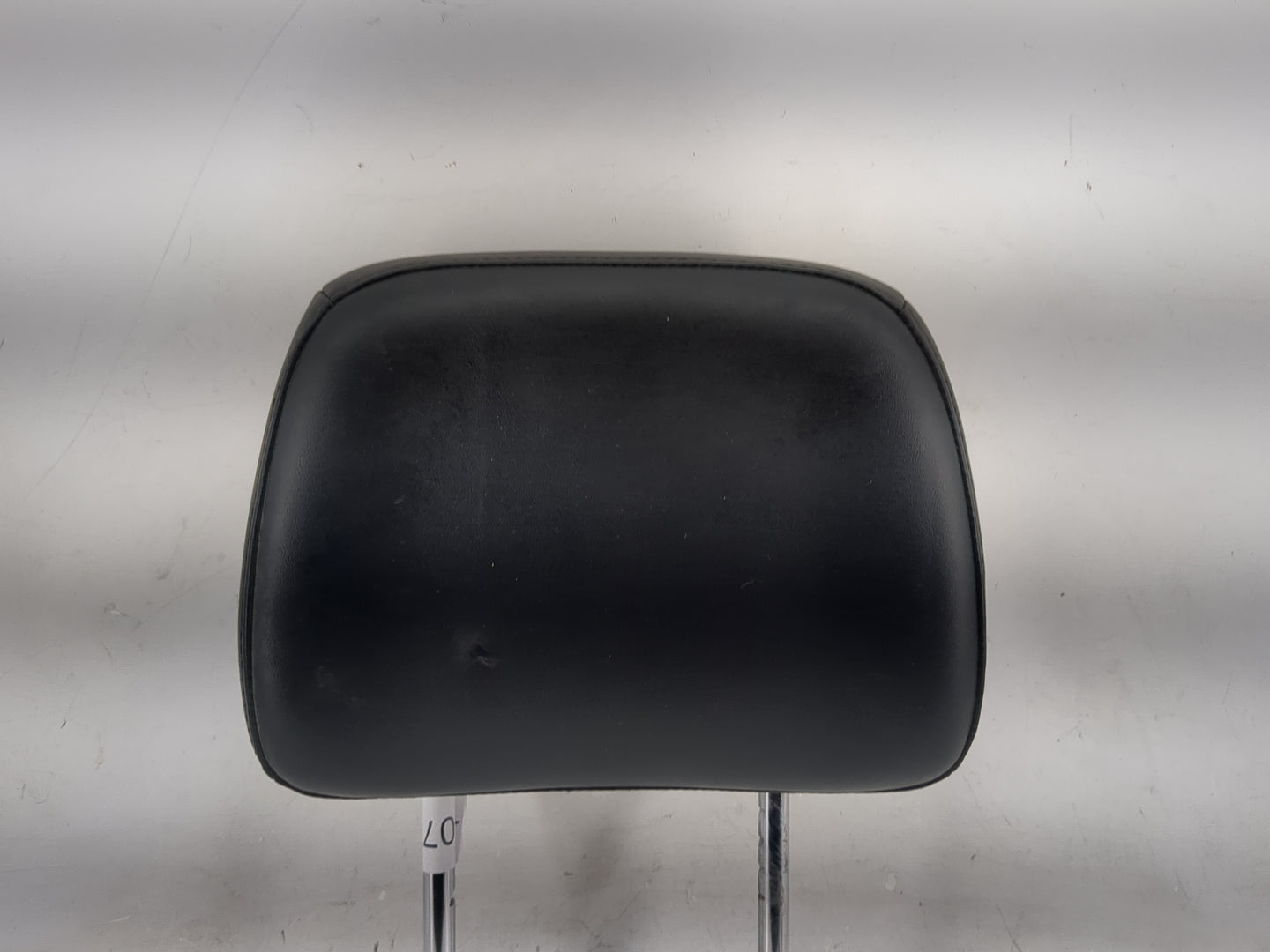 2015 Jeep Grand Cherokee Headrest Head Rest Front Driver Seat Black - Oemusedautoparts1.com