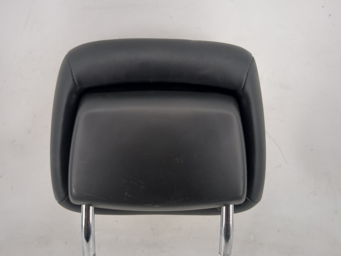 2015 Jeep Grand Cherokee Headrest Head Rest Front Driver Seat Black - Oemusedautoparts1.com