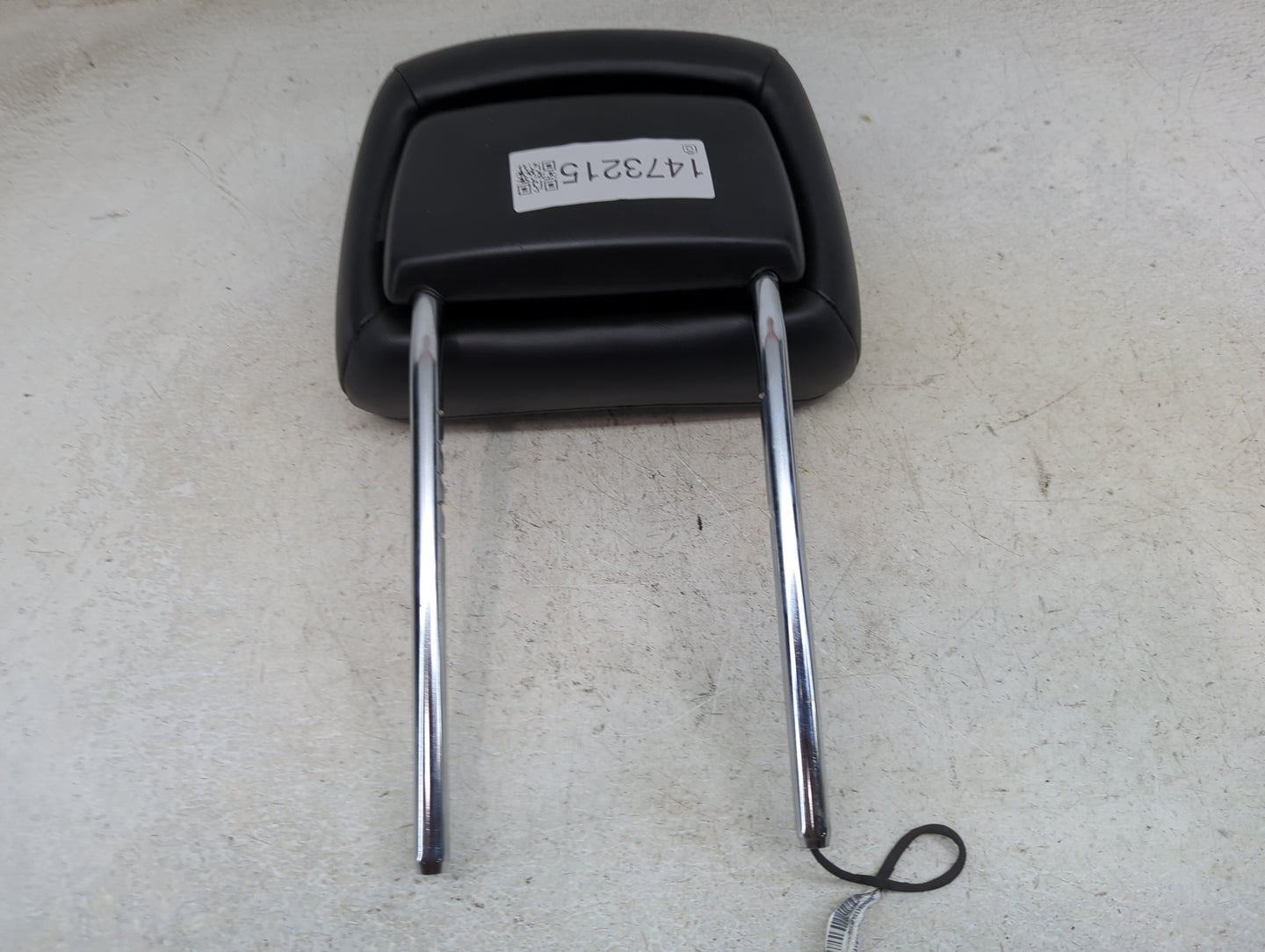 2015 Jeep Grand Cherokee Headrest Head Rest Front Driver Passenger Seat Fits OEM Used Auto Parts - Oemusedautoparts1.com