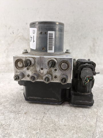 2015 Jeep Grand Cherokee ABS Pump Control Module Replacement P/N:68241676AC P68241676AC, 229222-141 Fits OEM Used Auto Parts