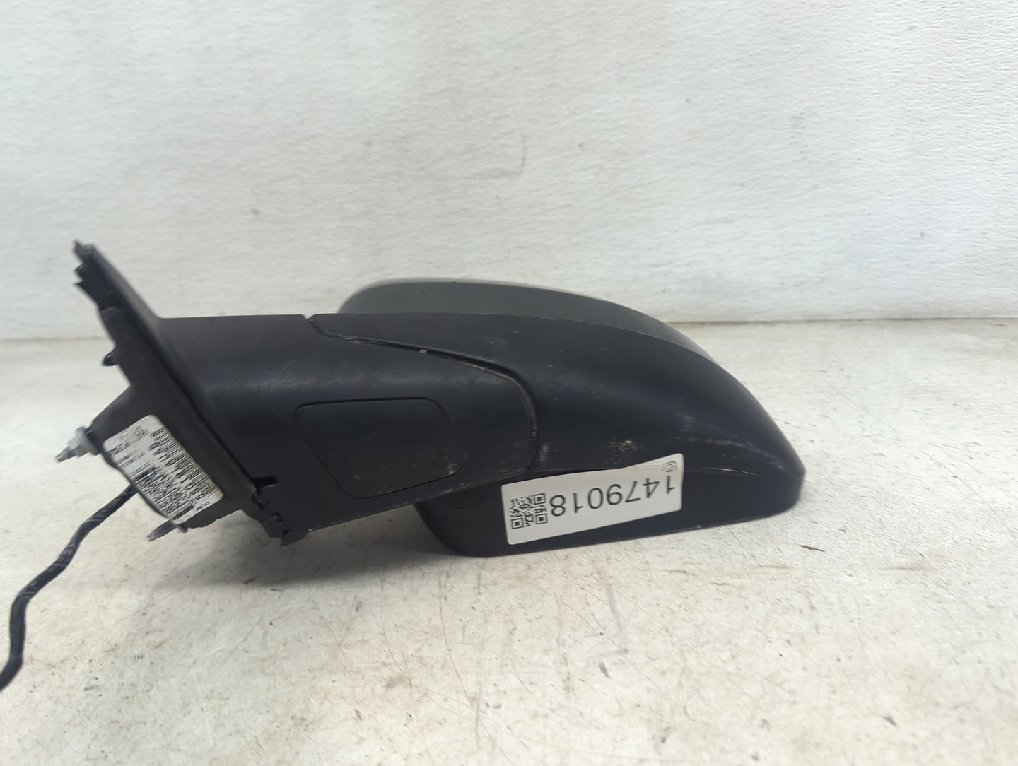 2011-2022 Jeep Grand Cherokee Driver Side View Mirror - Left Door Mirror OEM Used - Oemusedautoparts1.com