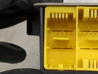 2014-2015 Jeep Grand Cherokee Safety Restraint Srs Airbag Control Module - Oemusedautoparts1.com