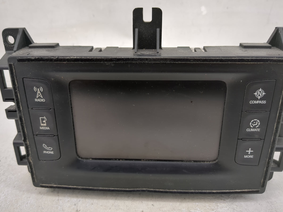 2015-2015 Jeep Grand Cherokee Information Radio Display Screen - Oemusedautoparts1.com