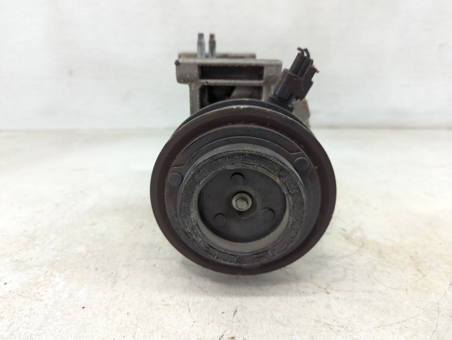 2011-2015 Jeep Grand Cherokee Air Conditioning A/c Ac Compressor Oem - Oemusedautoparts1.com