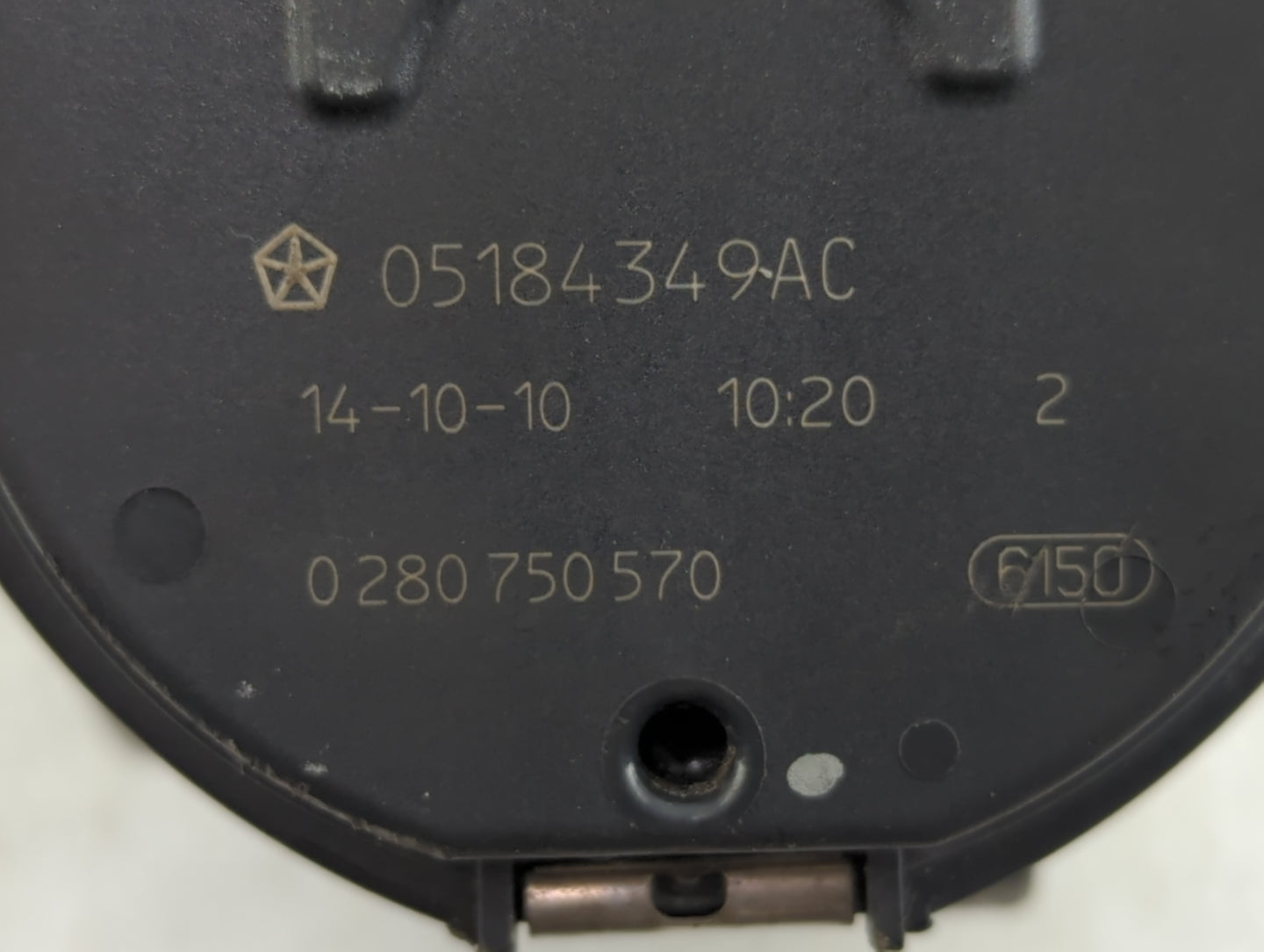 2011-2022 Jeep Grand Cherokee Throttle Body P/N:05184349AC Fits Fits 2011 2012 2013 2014 2015 2016 2017 2018 2019 2020 2021 