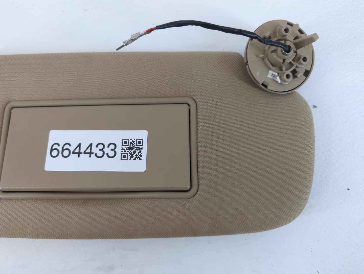 2014-2022 Jeep Grand Cherokee Sun Visor Shade Replacement Passenger Right Mirror Fits OEM Used Auto Parts - Oemusedautoparts