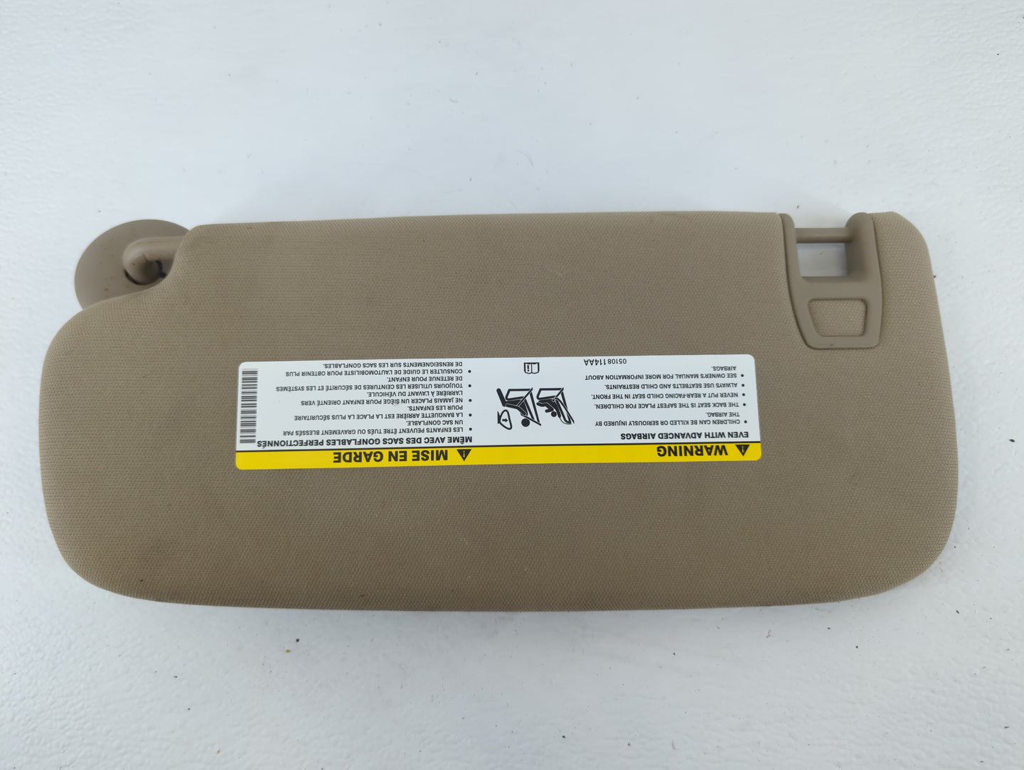 2014-2022 Jeep Grand Cherokee Sun Visor Shade Replacement Passenger Right Mirror Fits OEM Used Auto Parts - Oemusedautoparts