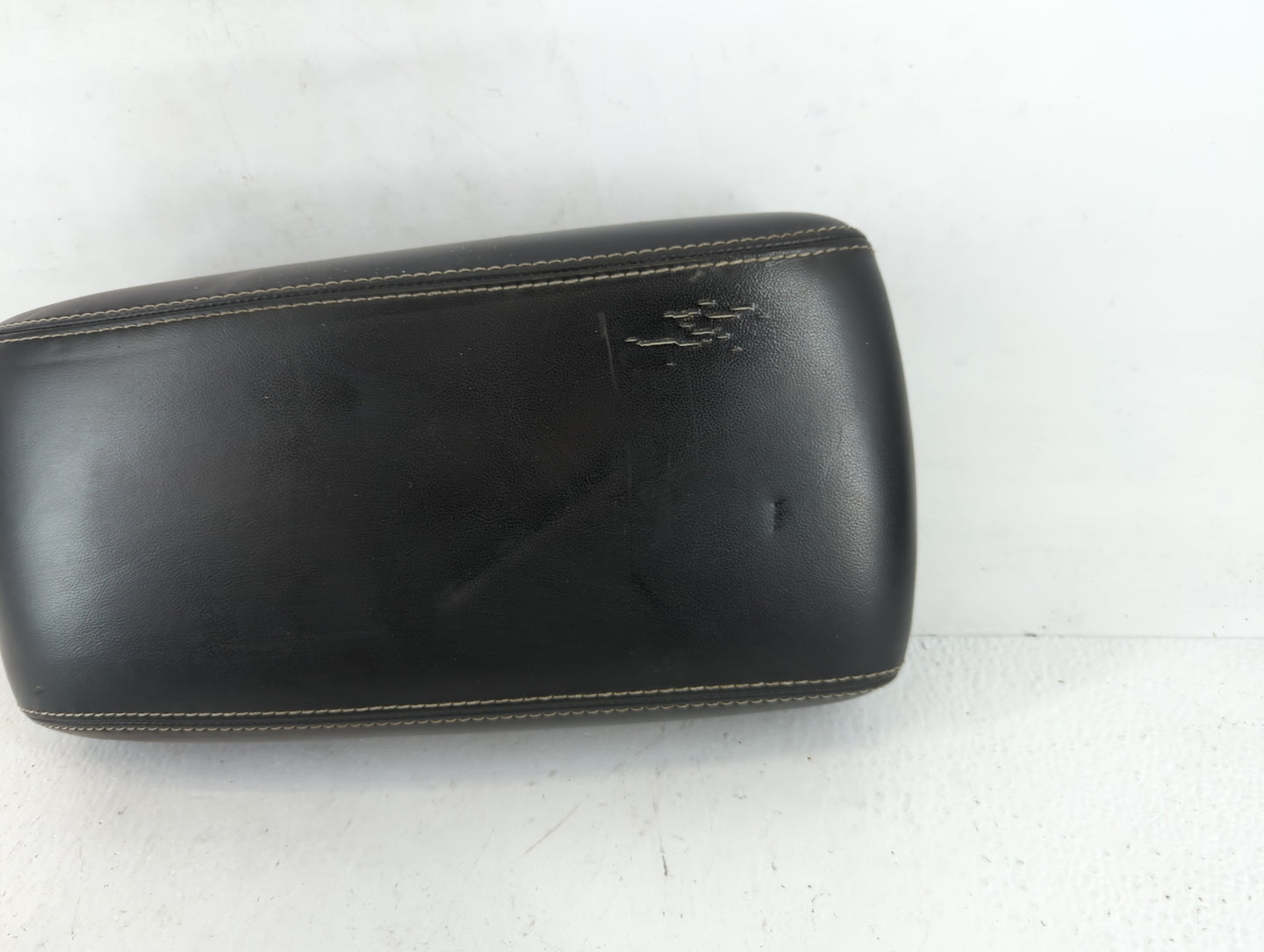 2015 Jeep Grand Cherokee Center Console Armrest Cover Lid Fits OEM Used Auto Parts - Oemusedautoparts1.com